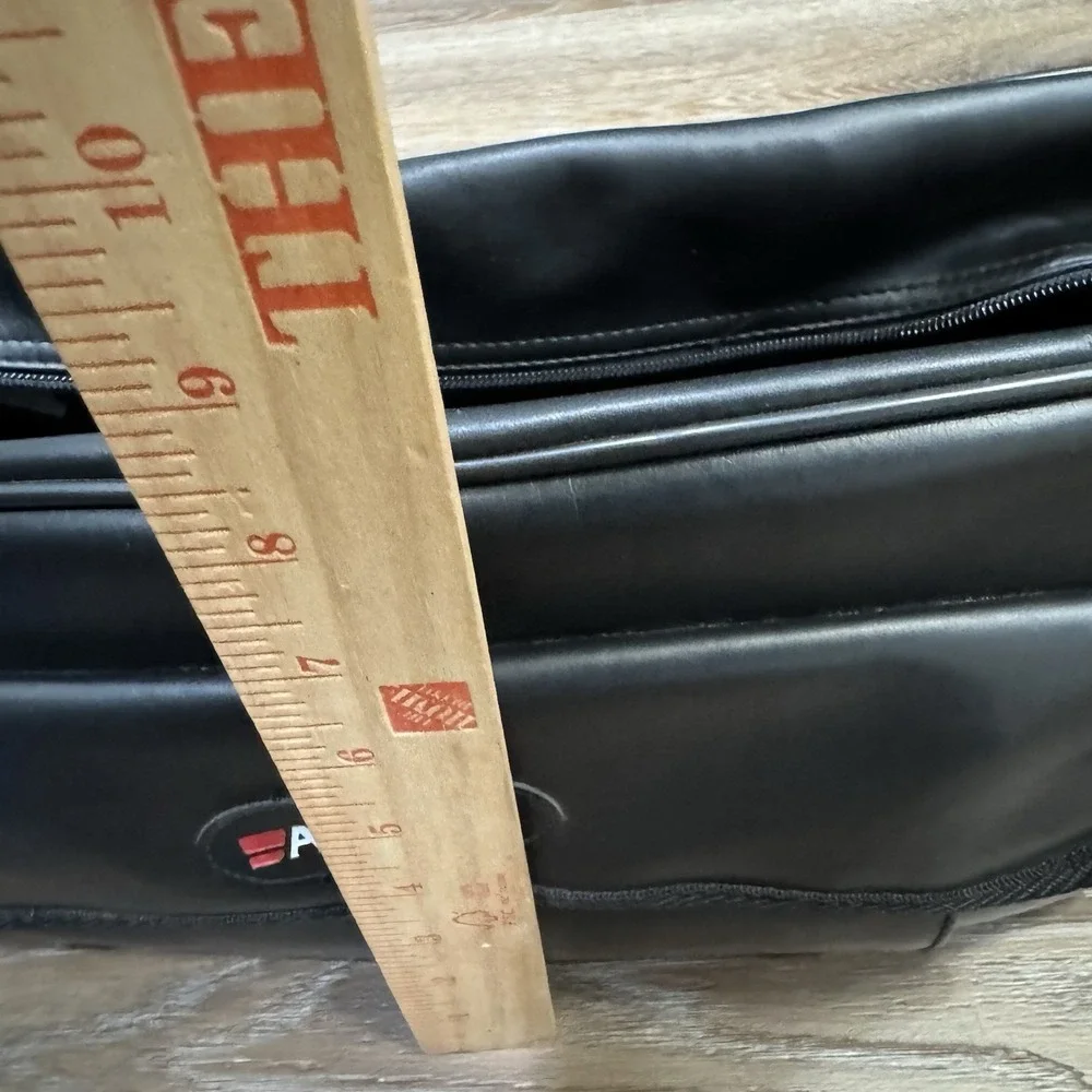 Ambico Multi-Purpose Soft Black Leather Shoulder Bag Zip-Top Large‎ Side Pocket